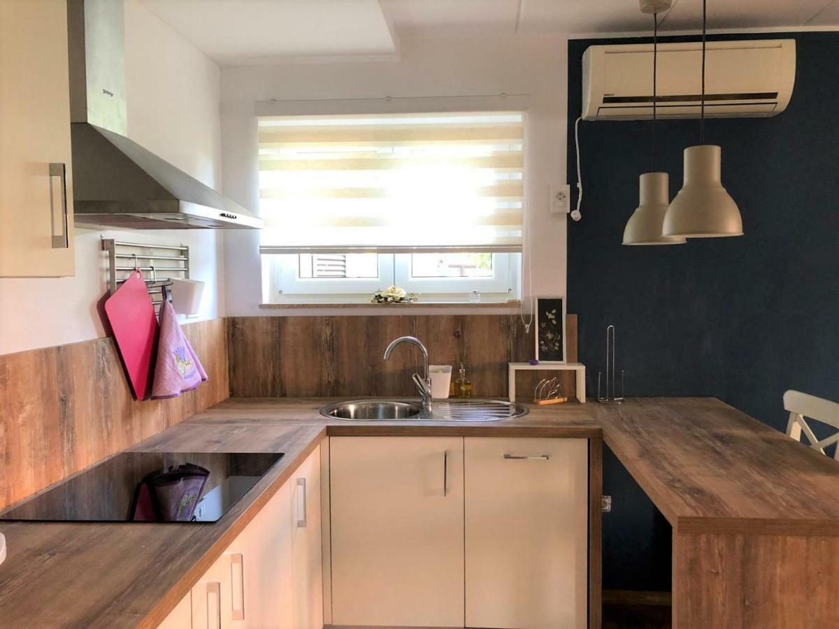 Apartman Gloria Apartment Mali Lošinj Екстериор снимка